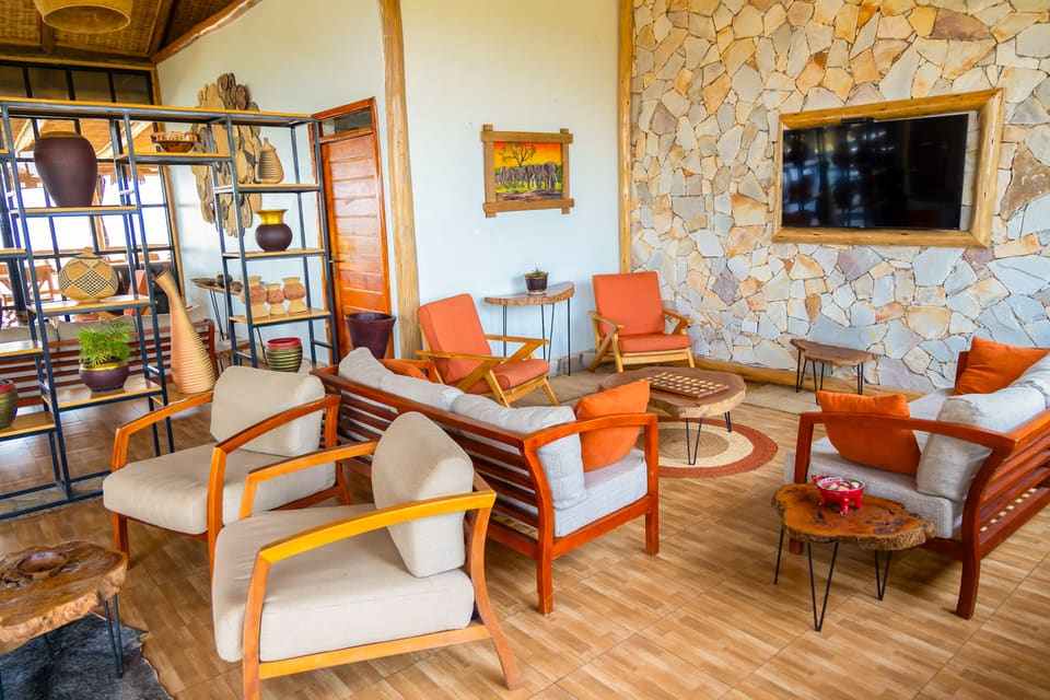 Acacia Wilderness Lodge Mweya
